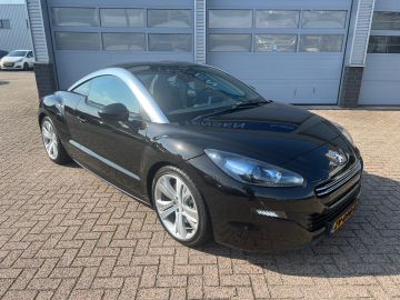 Peugeot RCZ